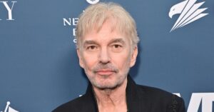 how old is billy bob thornton wife